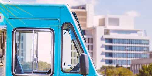 Easy Slider Food Truck at Truck Yard Dallas - JULY EDITION