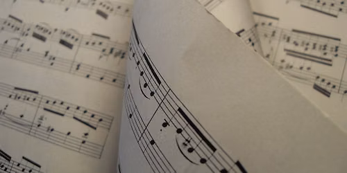 Steve Higgins: Moonlight, Memories & Music