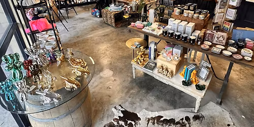 Casa N\u00e1ufrago Wine Tasting: A D\u00eda de los Muertos Celebration