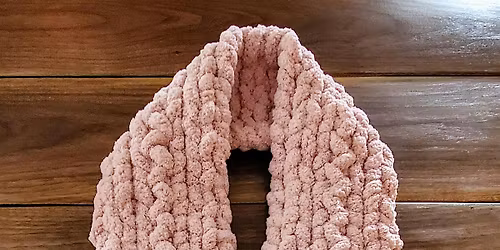 Twisted Chunky Pocket Scarf Workshop - Paradise Hills Vineyard & Winery