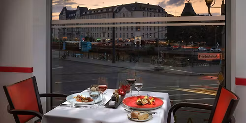 Adventslunch im Meli\u00e1 Berlin