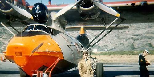 Oplevelser som bes\u00e6tningsmedlem p\u00e5 RDAF Catalina og C-54 Skymaster fly i Gr\u00f8nland i 70'erne