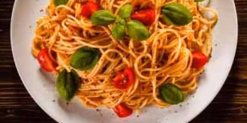 Fresh Handmade Pasta Alla Checca