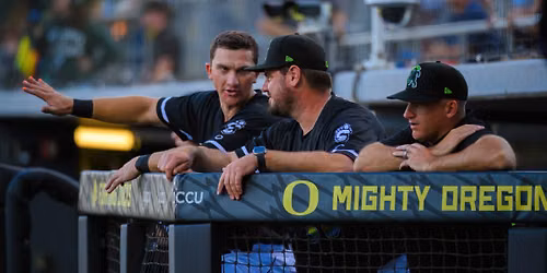 Eugene Emeralds at Vancouver Canadians