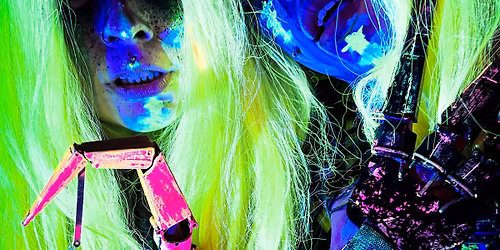HALLOWEEN SPECIAL! NEON NAKED LIFE DRAWING | THE PHOENIX | OXFORD CIRCUS