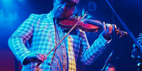 Budapest B\u00e1r koncert @Kultkik\u00f6t\u0151, Balatonsz\u00e1rsz\u00f3 - Csuk\u00e1s Sz\u00ednh\u00e1z