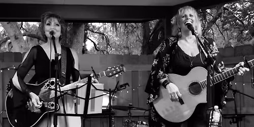 Live Music with Hoosier Mamas