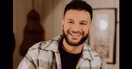 Anthony Robustiano Tickets 