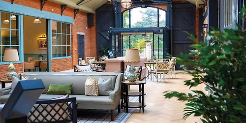 Blossomfield Rose Care Home - Tea & Talk