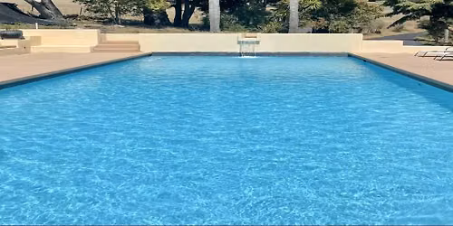 LGBTQ+ Singles Pool Party!
