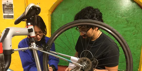 \u26ab\u26ab\u2b50 Fix My Own Bike! FMOB session for women, Queer folk, & minority genders
