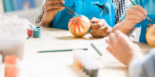 The Wharf Pole Workshops: Ceramic Bauble Painting