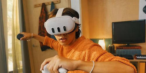 Virtual Reality Gaming Fun at the Benson Centre