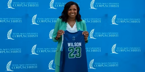 Parking Jacksonville Dolphins at North Florida Ospreys Womens Basketball