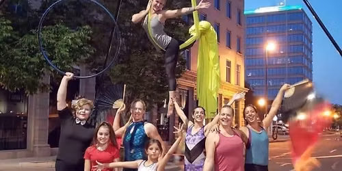 Hula Hoop try-it and demo at Grande River Vineyards