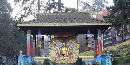 10-day Silent Retreat: Flowing to Freedom with Ajahn Brahm\u0101li, Ayya K\u0101runik\u0101 and Ven. Vimala