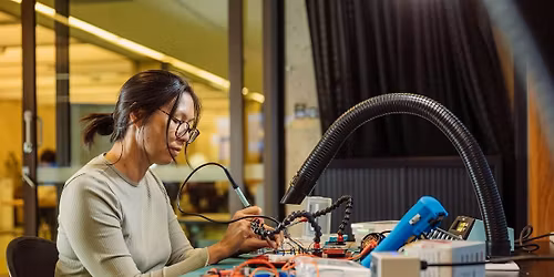 Electronics bench induction
