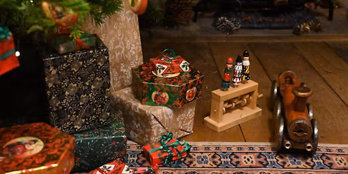 Christmas Through The Ages 