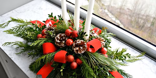 Make a Christmas Centrepiece