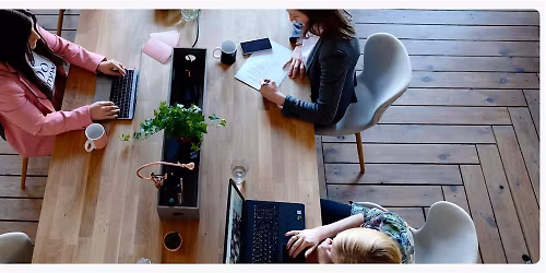 Coworking in Valencia half day - only women