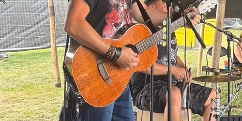 Stephen Brian Leonard LIVE @ The Ivy Leaf, Dartford (8:30pm)