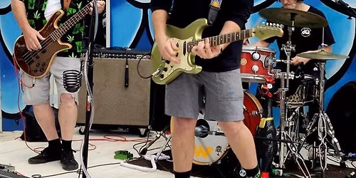 Saucy Fuzz at Big Beach Brewing Company