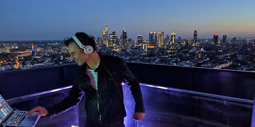 EASYPEASY x DJ OSCAR CANTON