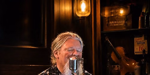 Willie McArthur live at the Little Fiddle
