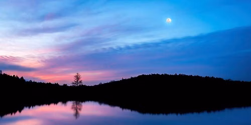 \ud83c\udf15\u2728\ud83c\udf3e Harvest Moon Glow Float \u2013 Frances Slocum Lake