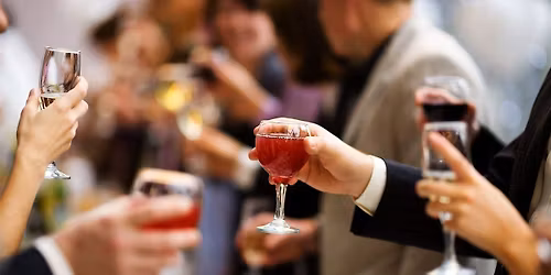 Noche de Conexi\u00f3n - Brindis de fin de a\u00f1o