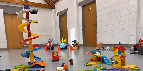 Westbury: Animals Galore Stay & Play \ud83d\udc27