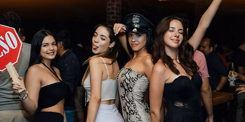 Play & Party - Halloween Pub Crawl