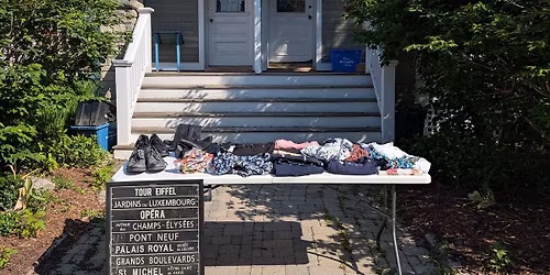 Byward Market Community Yard Sale \/ Vente de garage communautaire du march\u00e9 By