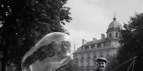 Henry's Ottawa - Introduction to Documentary Photography