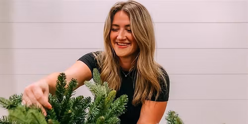 Holiday Season Floral Design Class