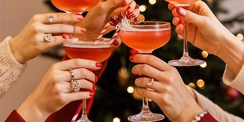 Ladies Cocktails & Crafts Night Out ! 