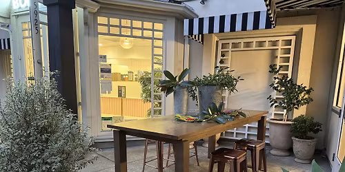 Magnolia Wreath Making Workshop - 2025