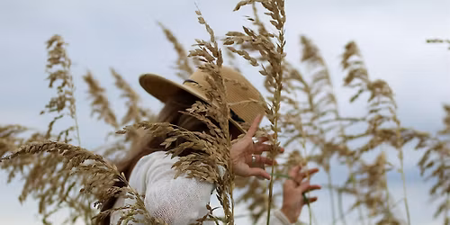 POP UP! White Flag Yoga + MagdaleneMarket + Sound Bath