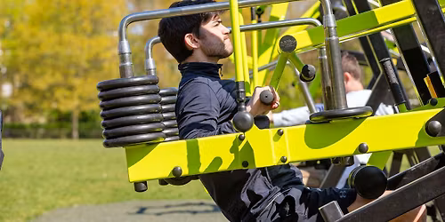 Free PT-led workout at Holland Park outdoor gym