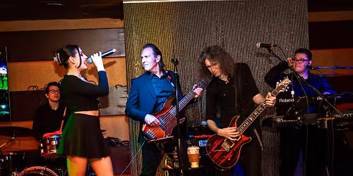 ROCK 702 @ Mandalay Bay, Rhythm & Riffs Lounge!