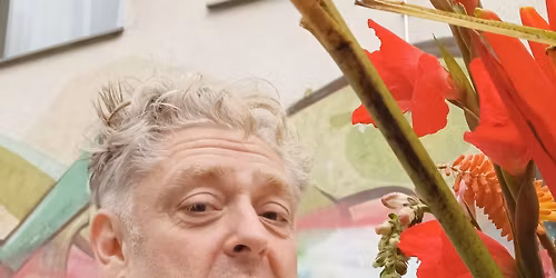 Find a Boyfriend for Rob