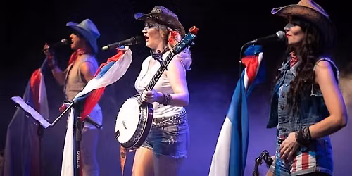 The 'Country Chix' Tribute to Country with Woodfired Pizza