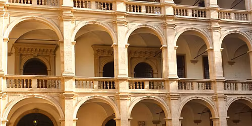 Grazer Innenh\u00f6fe (Deutsch)