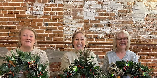 Traditional Christmas Wreath Workshop @ Dairy Barns Hickling NR12 0BE