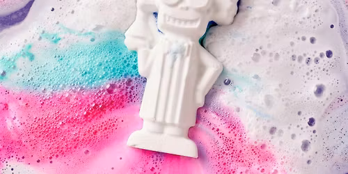 Lush Colchester Mad Scientist Bath Bomb Making!