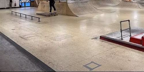 Informal networking at Pitt Street Skate Park Cafe in Portsmouth