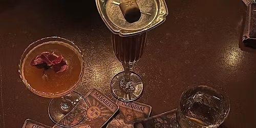 Tarot & Tini's