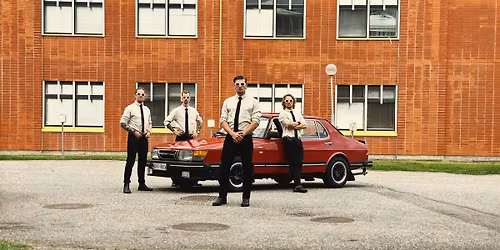 45 live: Aston Kalmari