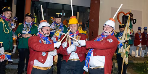 Karnevalser\u00f6ffnung mit Schl\u00fcsselkampf