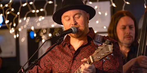 John Salaway live at Troll Music-Venice Florida
